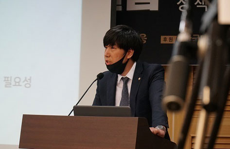 서초 형사전문변호사 "카메라등이용촬영죄, 성폭법 개정으로 처벌 강화돼"